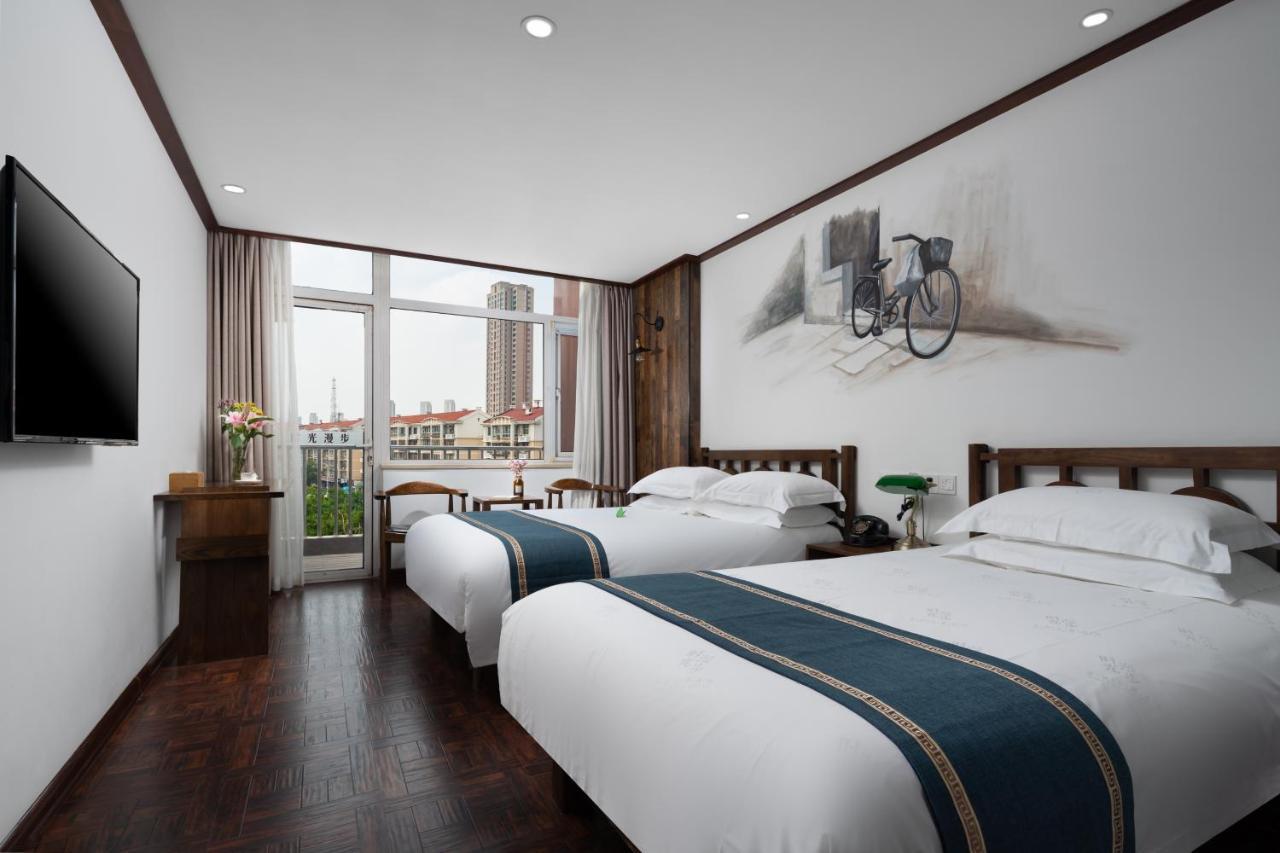 Nostalgia Hotel Near Tianjin Polar Ocean Word- Tianjin Fonte Joy World, 10 Minutes Drive Away From Tianjin Tanggu High-Speed Railway Station, Free Ice-Cream, Mineral Water, Snacks And Laundry Service, English Communication Well Exterior photo