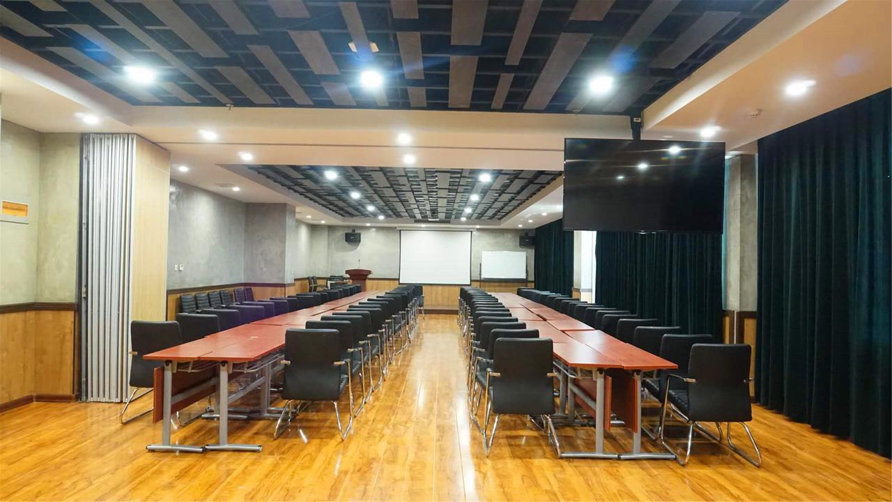 Nostalgia Hotel Near Tianjin Polar Ocean Word- Tianjin Fonte Joy World, 10 Minutes Drive Away From Tianjin Tanggu High-Speed Railway Station, Free Ice-Cream, Mineral Water, Snacks And Laundry Service, English Communication Well Exterior photo
